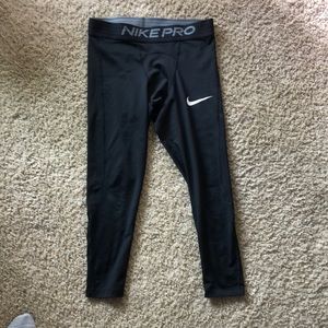 Black Nike pro leggings size medium